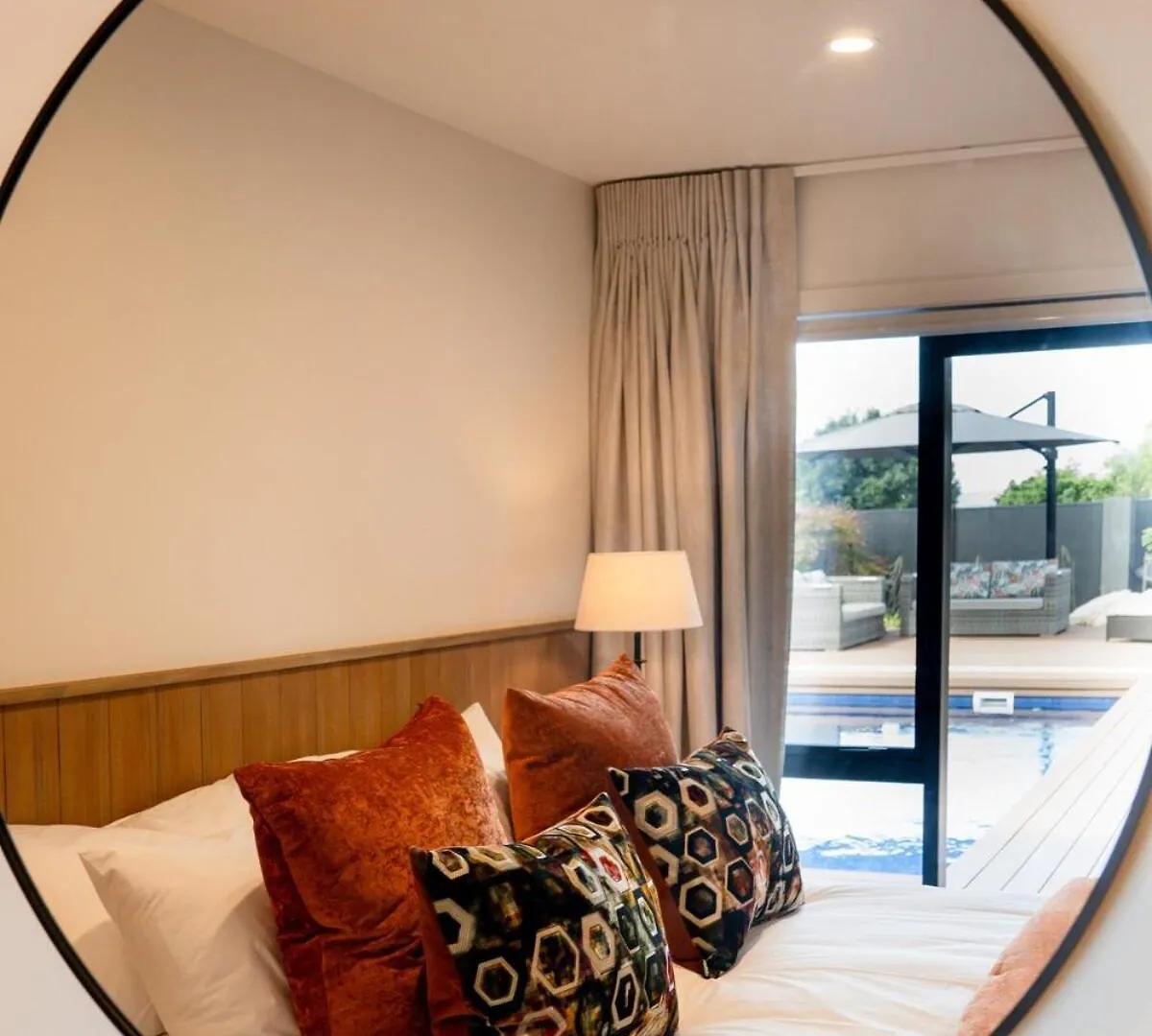 Luxury Redwoods Home With Heated Pool, Spa, Sauna Rotorua Villa
